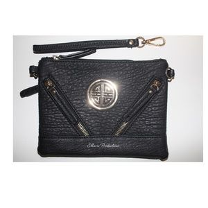 Black and Gold Cluch with Wrist Strap
